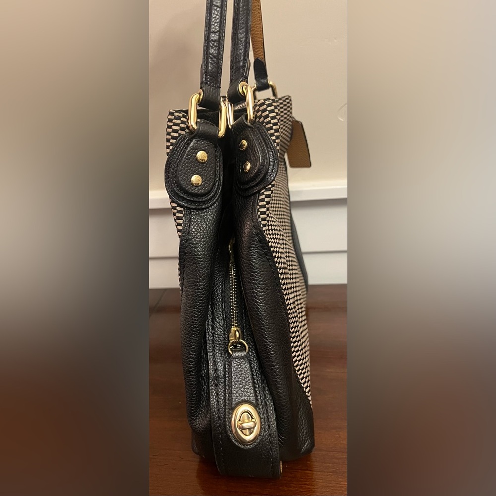 Coach Edie Shoulder Bag 31 With Legacy Print - Picture 6 of 7